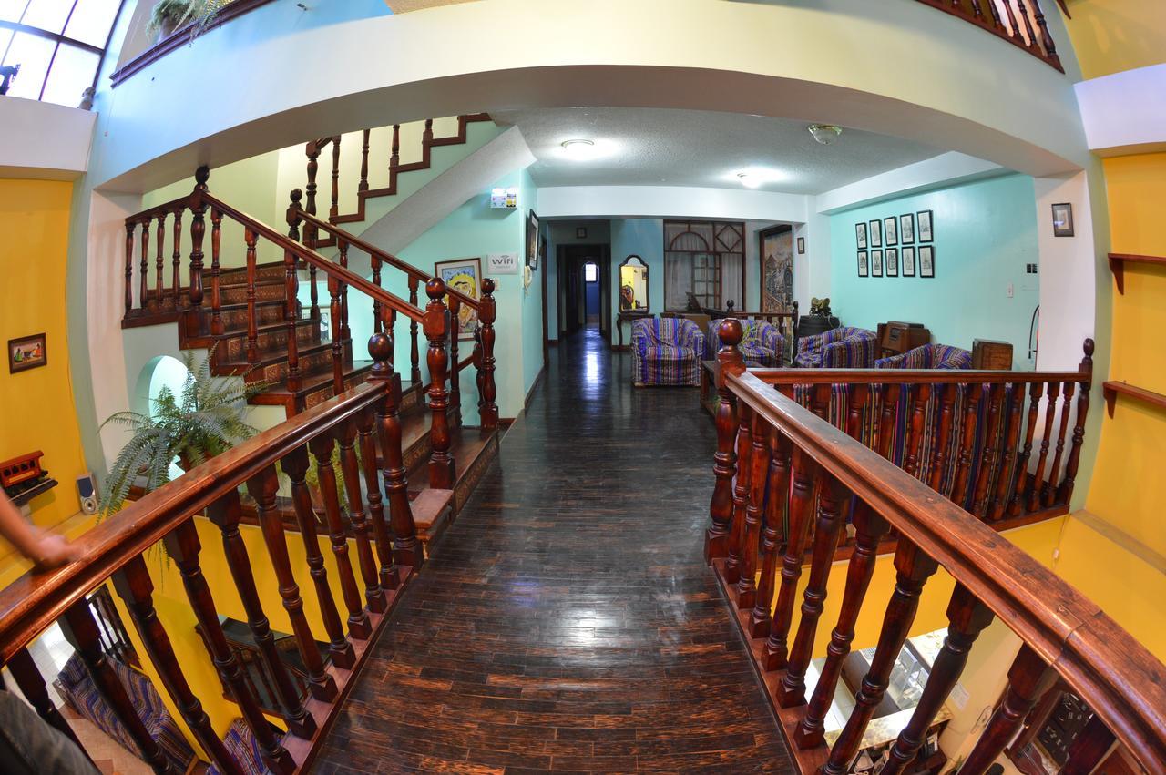 Hotel Estacion Ріобамба Екстер'єр фото