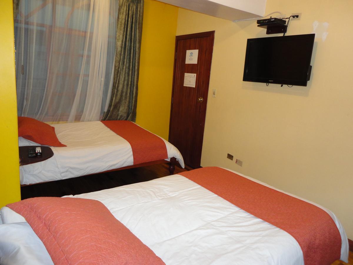 Hotel Estacion Ріобамба Екстер'єр фото
